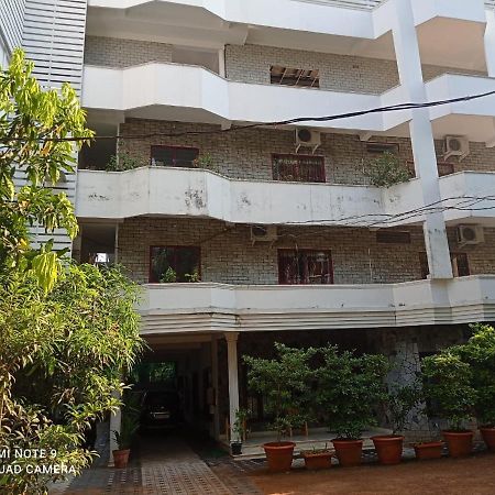 Heaven Gardens Hotel Kochi Kültér fotó