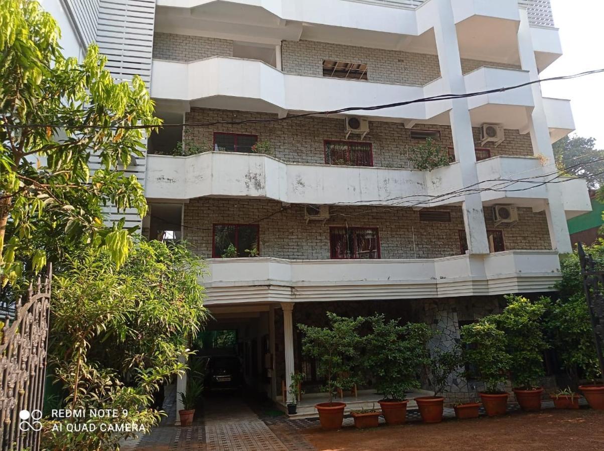Heaven Gardens Hotel Kochi Kültér fotó
