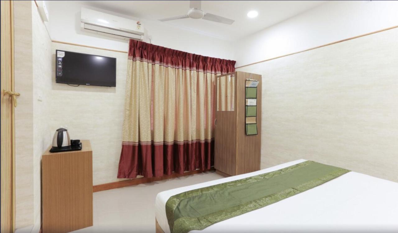 Heaven Gardens Hotel Kochi Kültér fotó